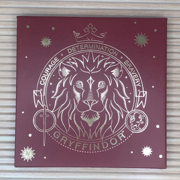 Harry Potter Gryffindor Ulta Beauty Collection Eye Shadow Palette - Picture 4 of 13